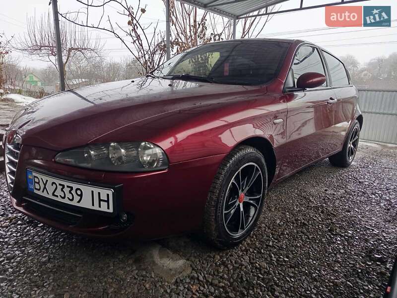 Хэтчбек Alfa Romeo 147 2008 в Каменец-Подольском фото 5 Хэтчбек Alfa Romeo 147 2008 в Каменец-Подольском