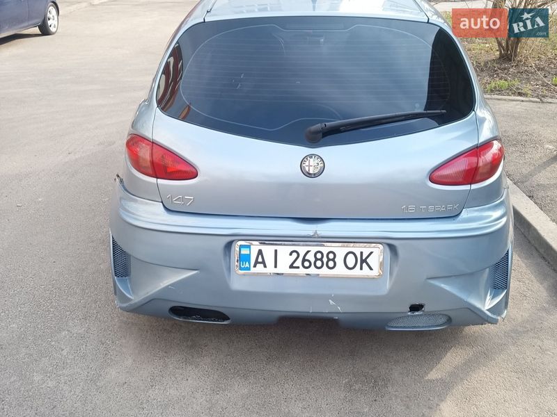 Хетчбек Alfa Romeo 147 2002 в Чернігові