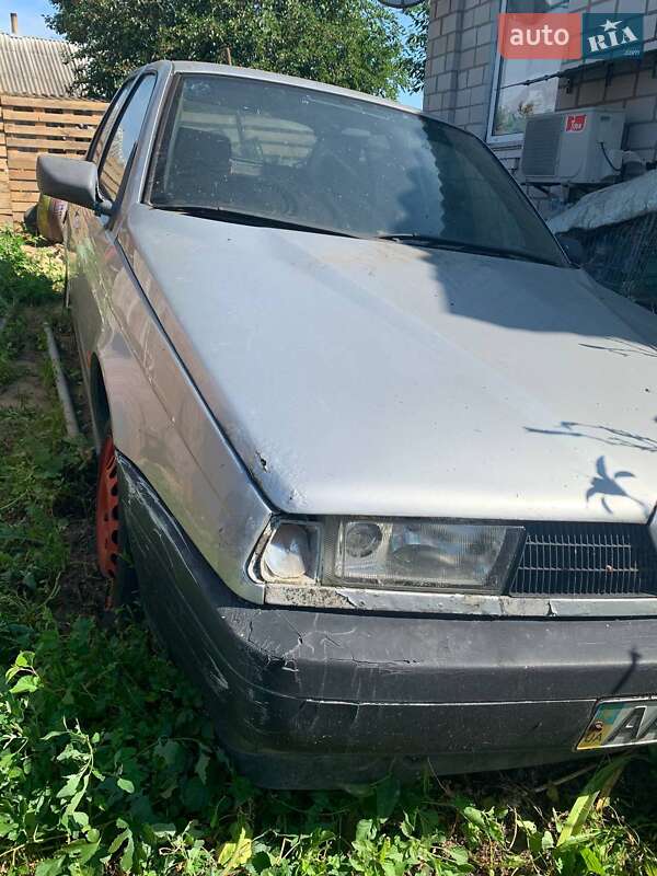 Седан Alfa Romeo 155 1994 в Києві
