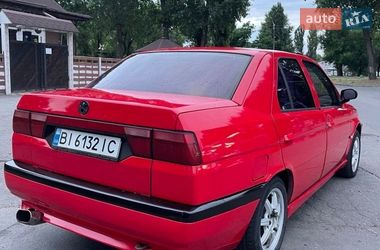 Седан Alfa Romeo 155 1992 в Горішніх Плавнях
