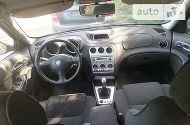 Седан Alfa Romeo 156 2004 в Киеве