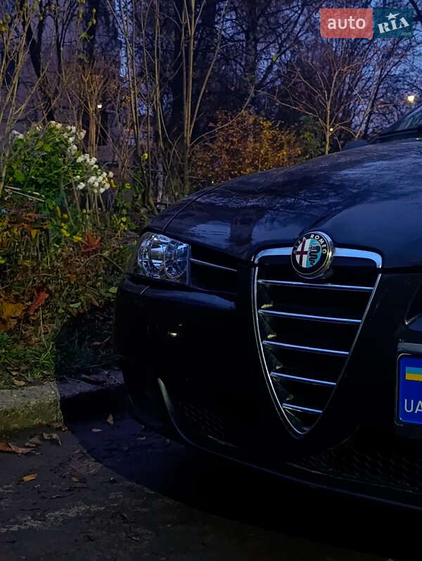 Седан Alfa Romeo 156 2005 в Рівному фото 7 Седан Alfa Romeo 156 2005 в Рівному