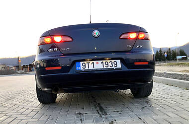 Седан Alfa Romeo 159 2006 в Хусте