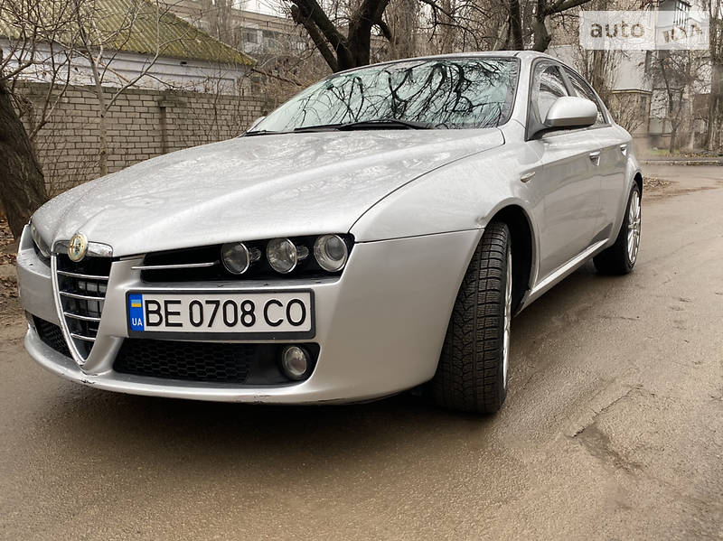 Седан Alfa Romeo 159 2006 в Николаеве