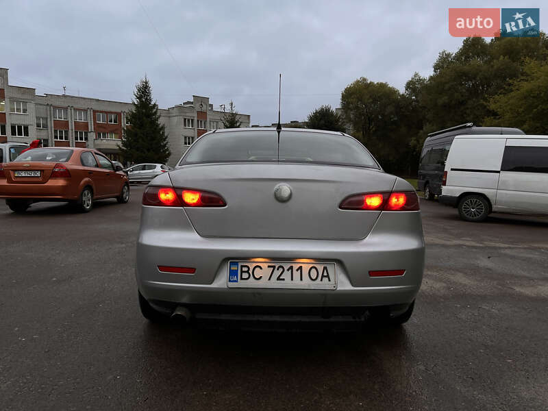 Седан Alfa Romeo 159 2006 в Львове