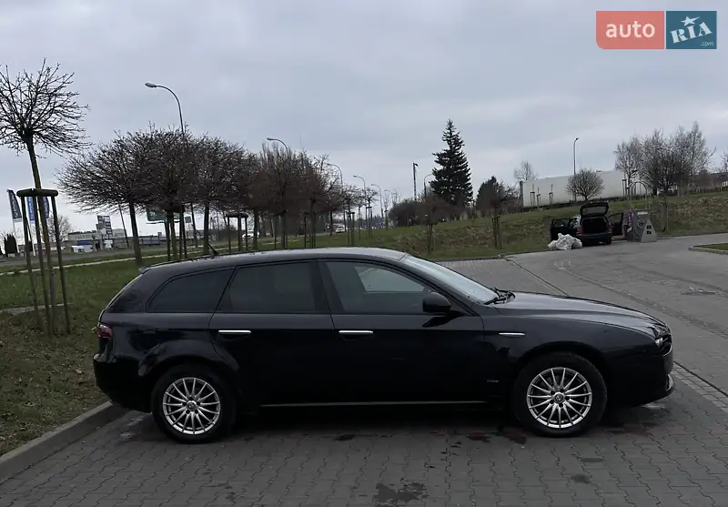 Alfa Romeo 159 2007 VIN ZAR93900007117562 фото оголошення 10 з 49
