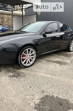 Седан Alfa Romeo 159 2006 в Киеве