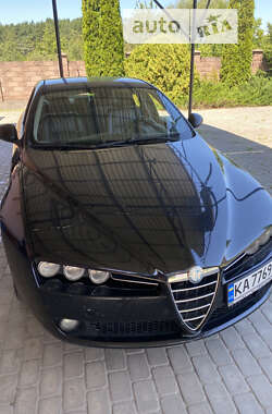 Седан Alfa Romeo 159 2006 в Києві