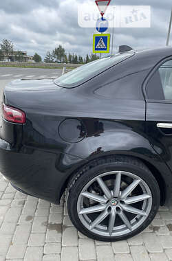 Седан Alfa Romeo 159 2006 в 