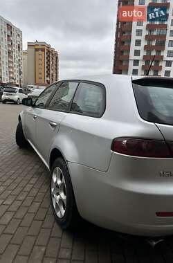 Универсал Alfa Romeo 159 2010 в 