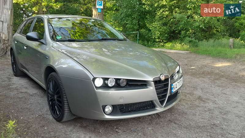Универсал Alfa Romeo 159 2007 в Киеве