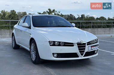 Седан Alfa Romeo 159 2011 в Києві
