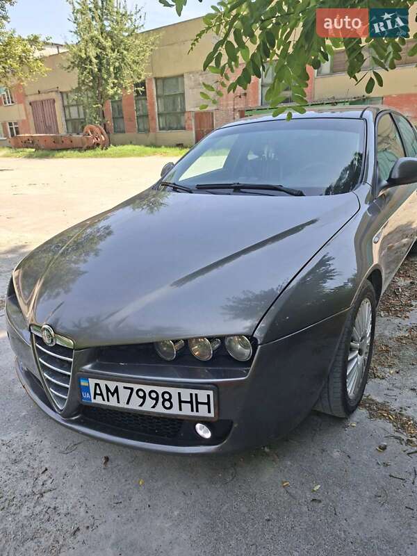 Седан Alfa Romeo 159 2005 в Коростені фото Седан Alfa Romeo 159 2005 в Коростені