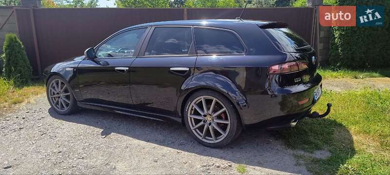 Универсал Alfa Romeo 159 2011 в Ровно