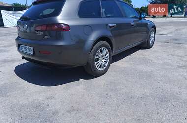 Универсал Alfa Romeo 159 2011 в 