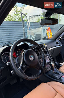 Седан Alfa Romeo 159 2010 в 