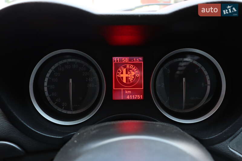 Седан Alfa Romeo 159 2006 в Львове