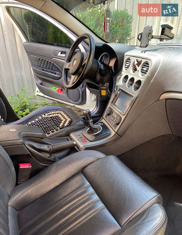 Седан Alfa Romeo 159 2008 в Тячеві