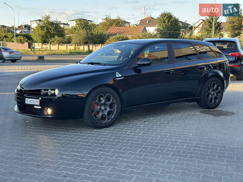 Універсал Alfa Romeo 159 2010 в Луцьку