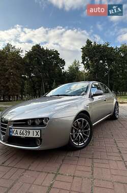 Седан Alfa Romeo 159 2006 в Киеве