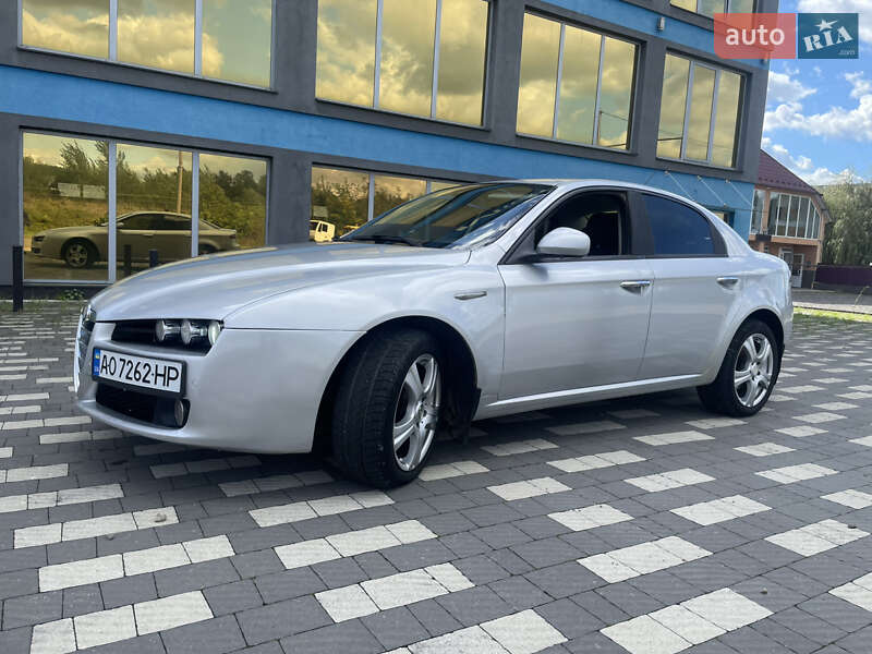 Седан Alfa Romeo 159 2006 в Тячеве фото 4 Седан Alfa Romeo 159 2006 в Тячеве