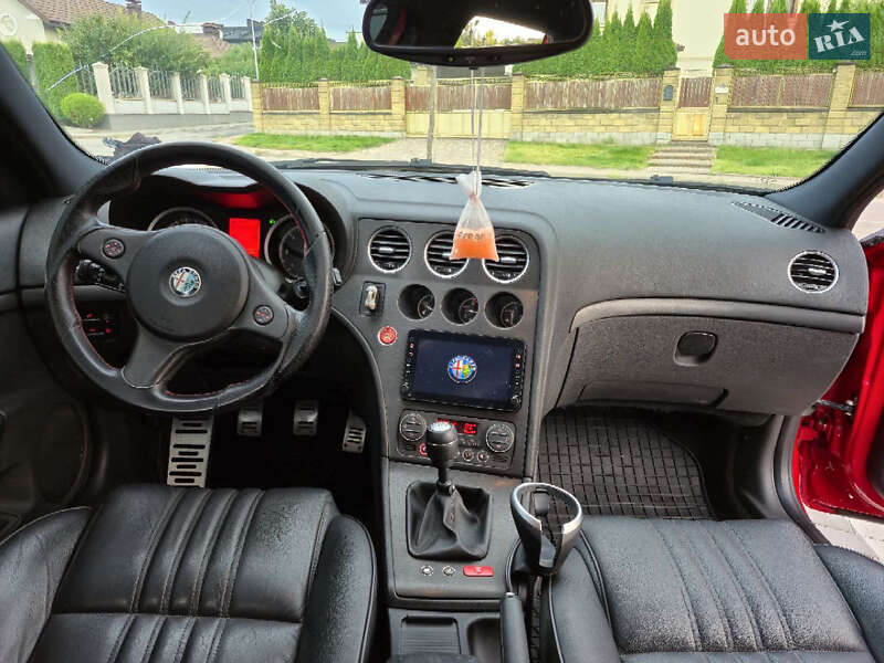 Универсал Alfa Romeo 159 2007 в Ровно фото 23 Универсал Alfa Romeo 159 2007 в Ровно