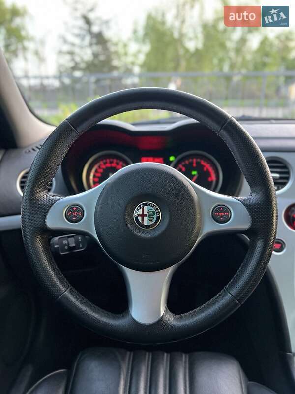 Седан Alfa Romeo 159 2007 в Львове