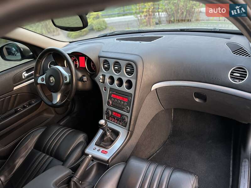 Седан Alfa Romeo 159 2007 в Львове