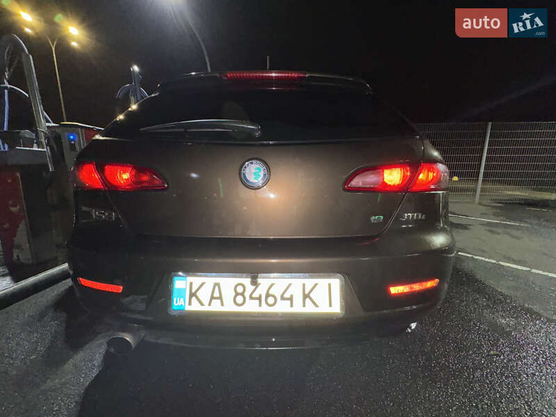 Універсал Alfa Romeo 159 2008 в Києві фото 32 Універсал Alfa Romeo 159 2008 в Києві