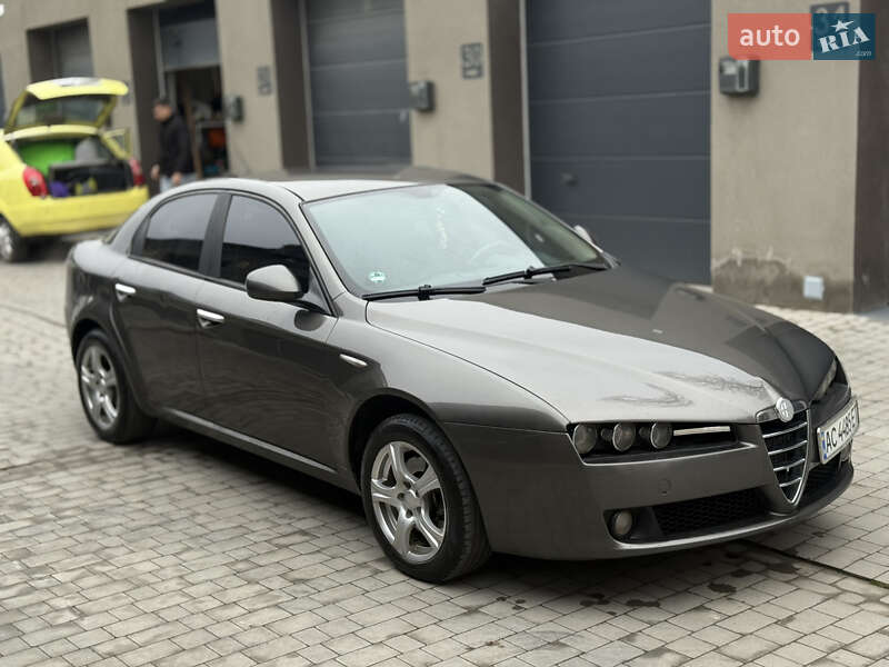 Седан Alfa Romeo 159 2007 в Каменец-Подольском