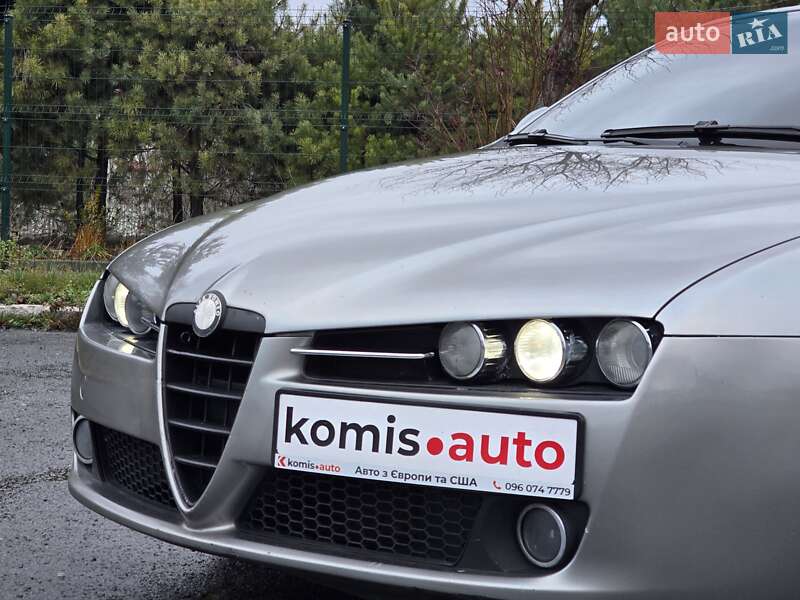 Седан Alfa Romeo 159 2006 в Хмельницькому