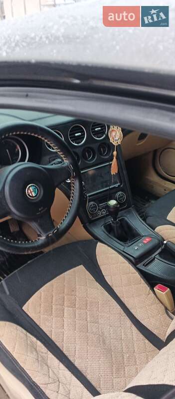 Седан Alfa Romeo 159 2006 в Бучі