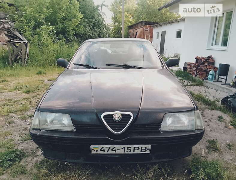 Седан Alfa Romeo 164 1989 в Бродах