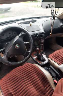 Седан Alfa Romeo 166 1999 в Горишних Плавнях