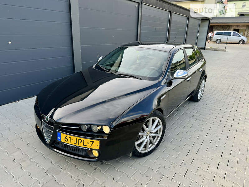 Седан Alfa Romeo 169 2010 в 
