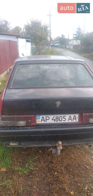 Хэтчбек Alfa Romeo 33 1989 в Тростянце