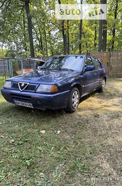 Седан Alfa Romeo 33 1992 в Малині