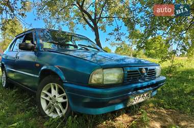 Седан Alfa Romeo 33 1989 в Черновцах