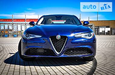 Седан Alfa Romeo Giulia 2017 в Львове