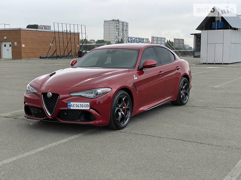 Седан Alfa Romeo Giulia 2017 в Киеве