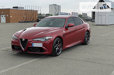 Седан Alfa Romeo Giulia 2017 в Киеве