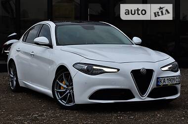 Седан Alfa Romeo Giulia 2017 в 