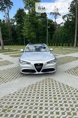 Седан Alfa Romeo Giulia 2017 в Харькове