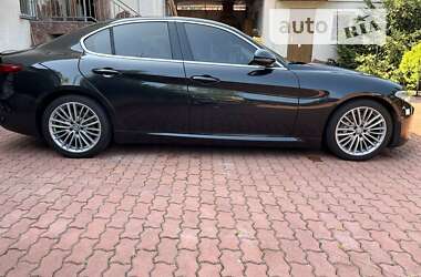 Седан Alfa Romeo Giulia 2017 в 