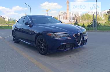 Седан Alfa Romeo Giulia 2016 в Львові