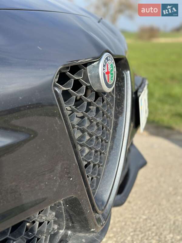 Седан Alfa Romeo Giulia 2017 в Києві