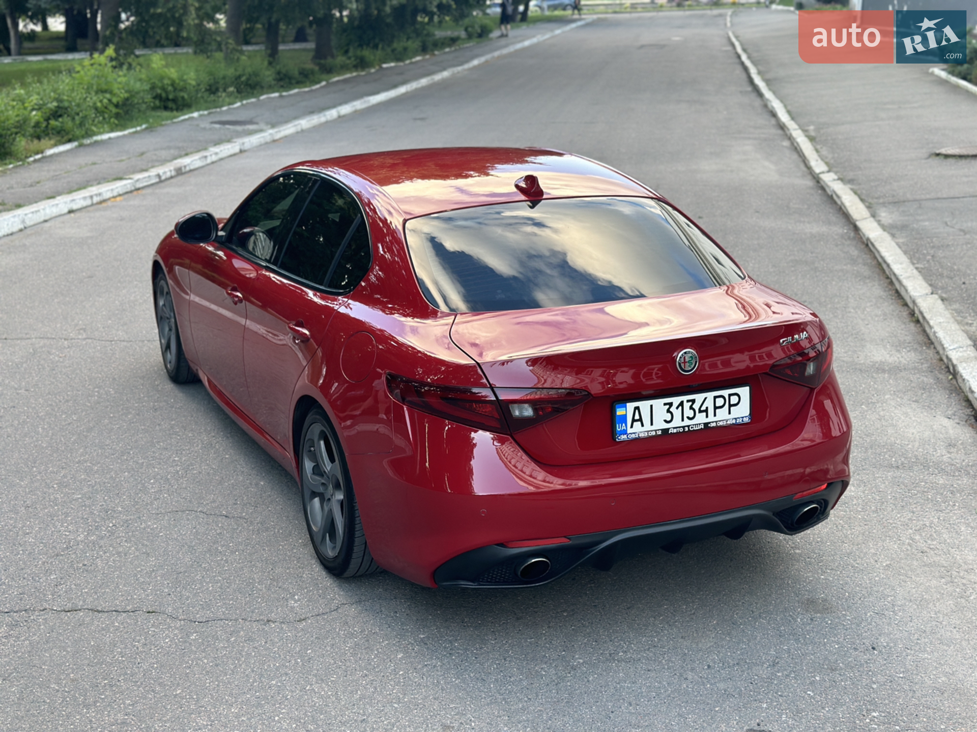 2017 Alfa Romeo Giulia - мініатюра 11