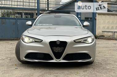 Седан Alfa Romeo Giulia 2017 в Киеве