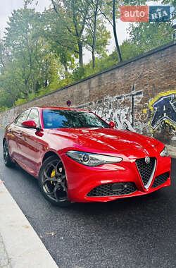 Седан Alfa Romeo Giulia 2019 в Львове