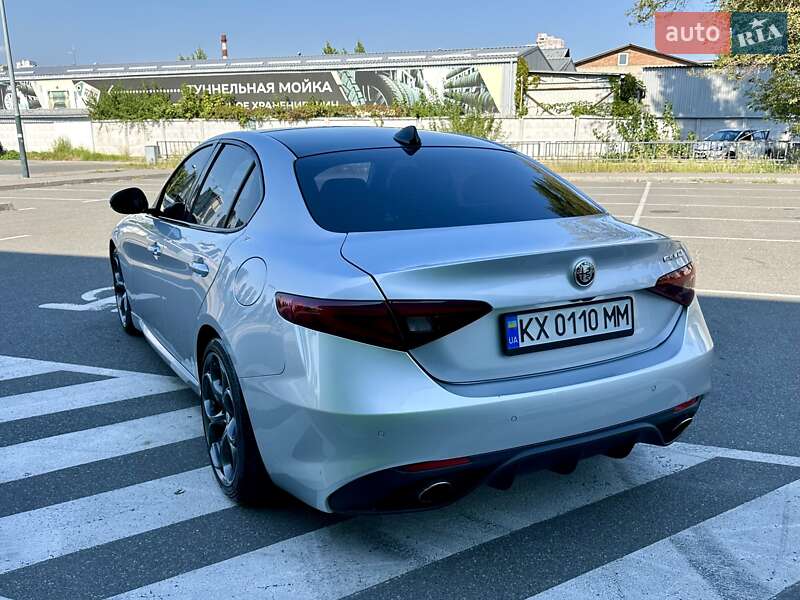 Седан Alfa Romeo Giulia 2017 в Харкові